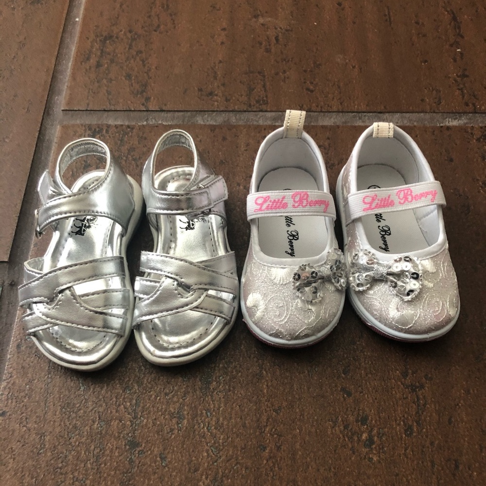 Toddler girls size 4 shoes